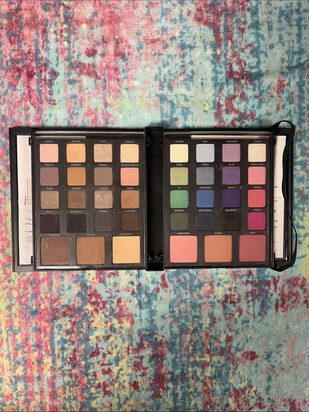 SMASHBOX! Eyeshadow and Face Palette - Multi Pink & Neutral Shades